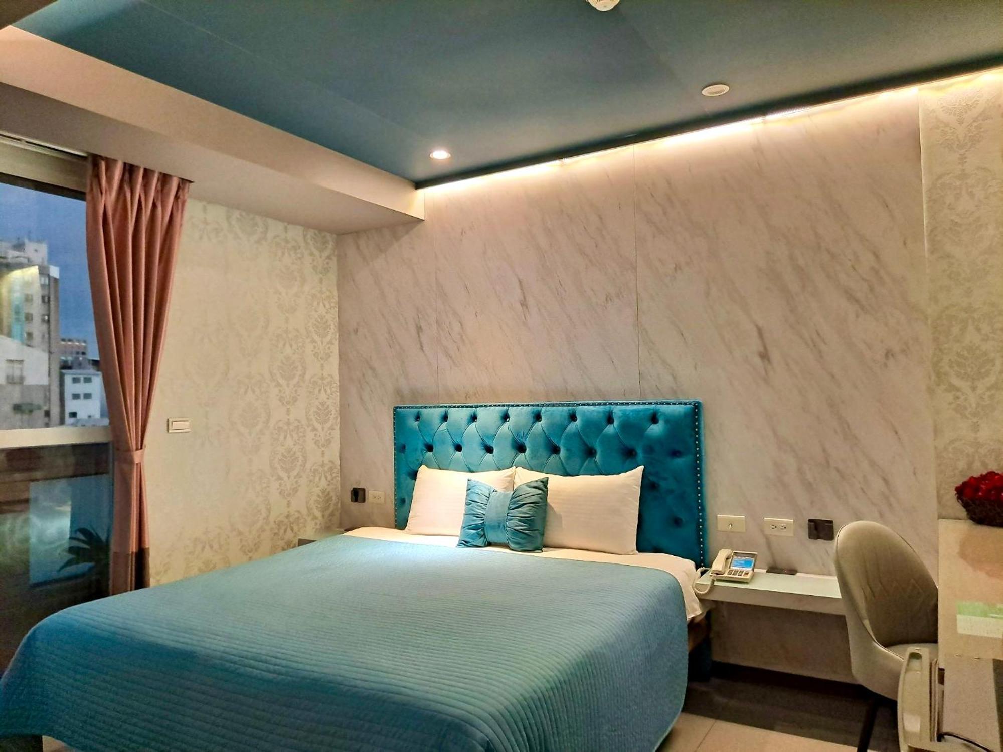 S&E Hotel Тайнань Экстерьер фото