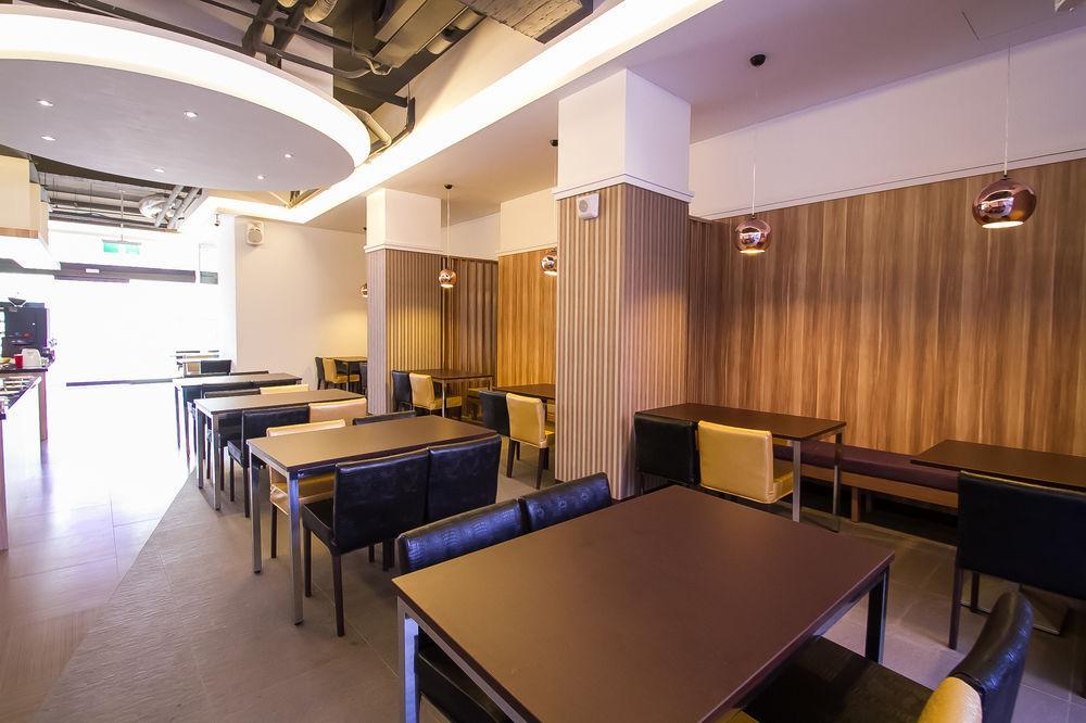S&E Hotel Тайнань Экстерьер фото