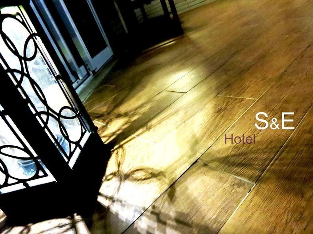 S&E Hotel Тайнань Экстерьер фото